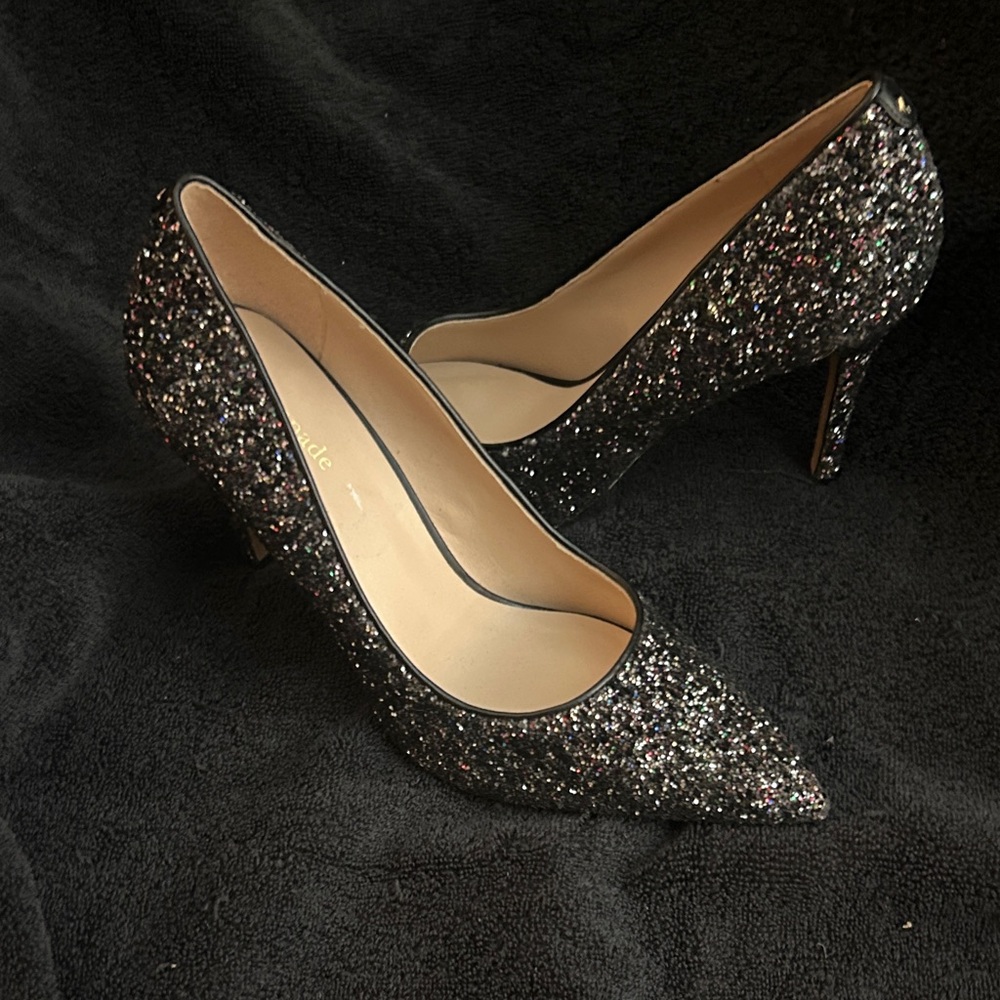 Kate Spade Glittering Black Pumps
